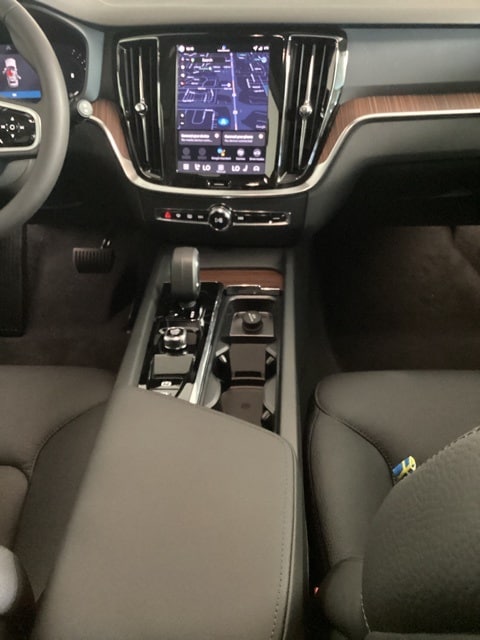 2026 Volvo V60 Cross Country Plus - Photo 22