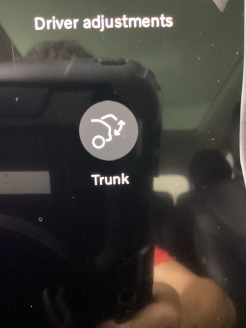 2025 Volvo EX90 Ultra - Photo 16