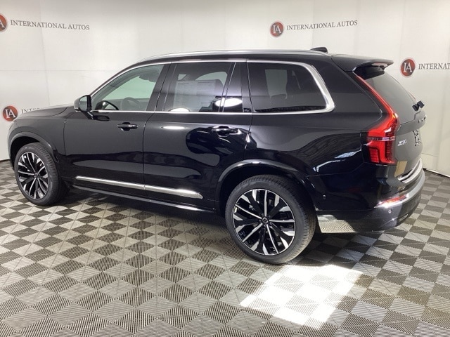 2026 Volvo XC90 Plus - Photo 6