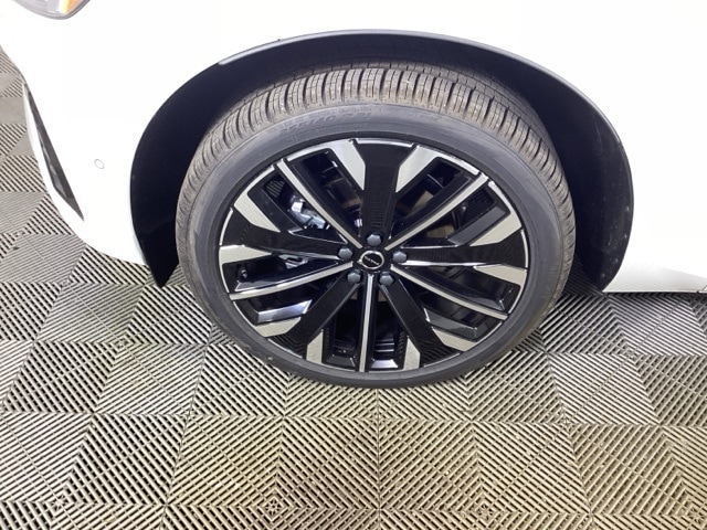 2026 Volvo XC60 Ultra - Photo 9