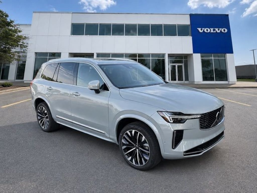 New 2026 Volvo XC90 B6 Plus 7-Seater SUV