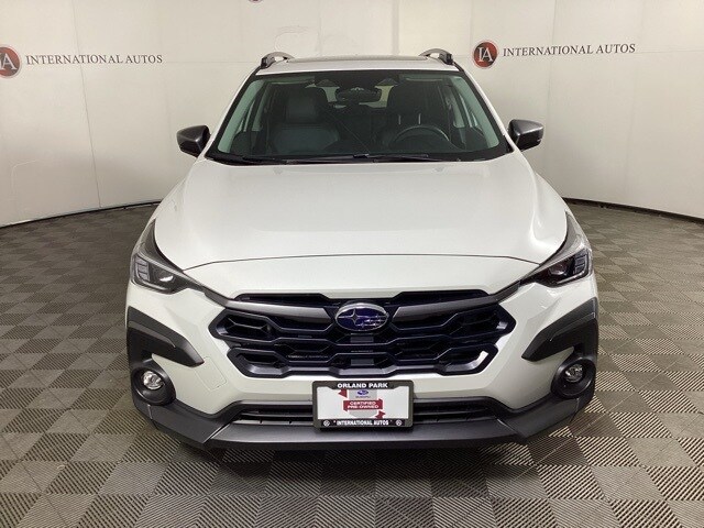 2025 Subaru Crosstrek Limited photo 2