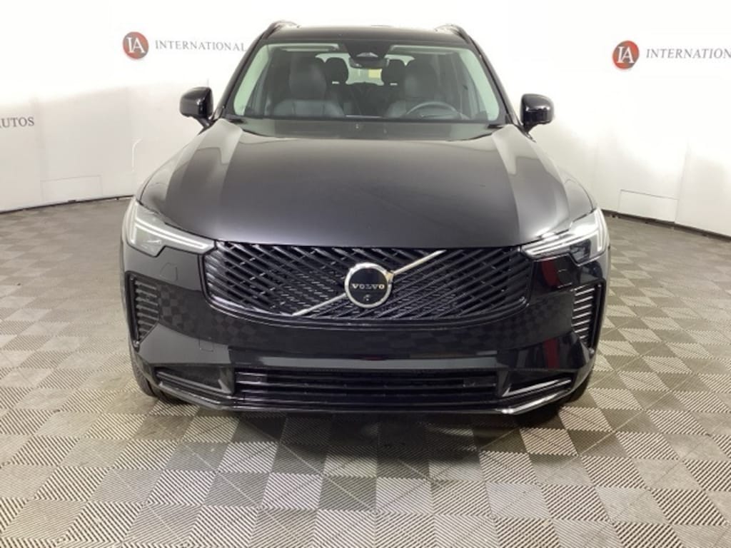 New 2026 Volvo XC90 B6 Ultra Dark Theme 6-Seater SUV