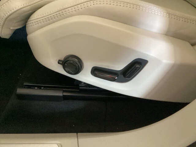 2026 Volvo XC60 Ultra - Photo 14