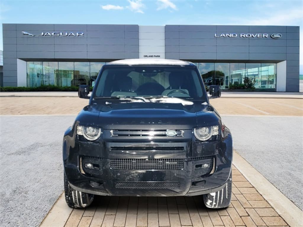 Used 2023 Land Rover Defender 90 X-Dynamic SE SUV