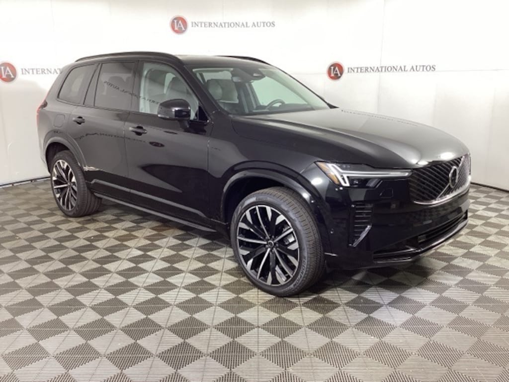 New 2026 Volvo XC90 B6 Ultra Dark Theme 6-Seater SUV