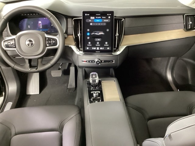 2026 Volvo XC90 Core - Photo 11