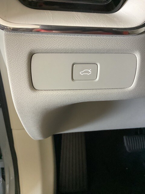 2026 Volvo XC60 Ultra - Photo 19