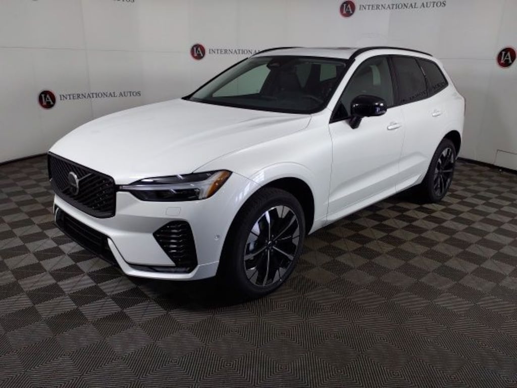 New 2026 Volvo XC60 B5 Plus SUV