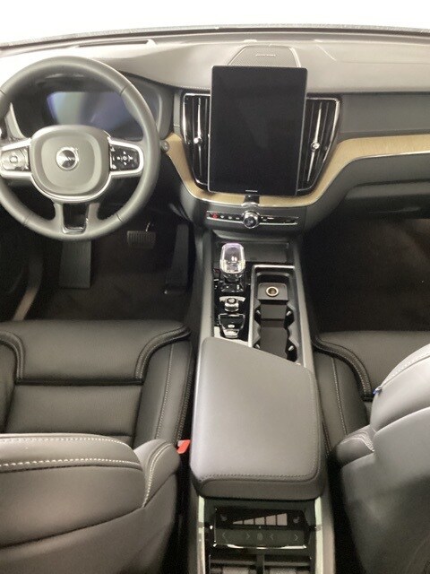 2026 Volvo XC60 Ultra - Photo 22