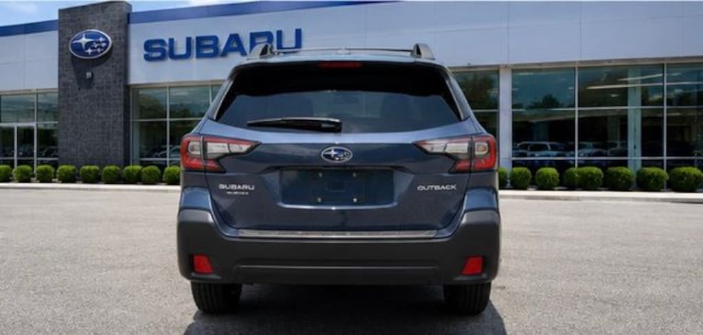 Used 2024 Subaru Outback Premium SUV