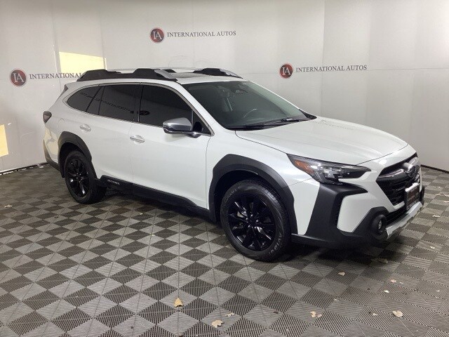 2023 Subaru Outback Touring XT photo 3