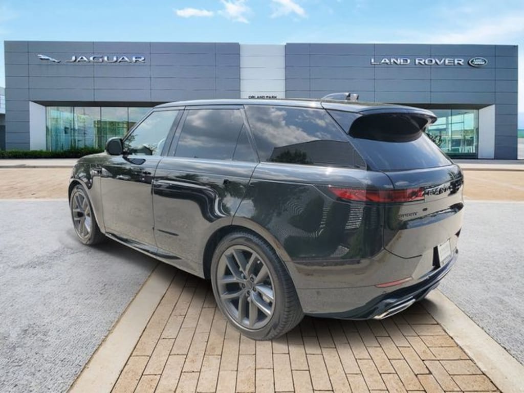 Used 2026 Land Rover Range Rover Sport Dynamic SE SUV