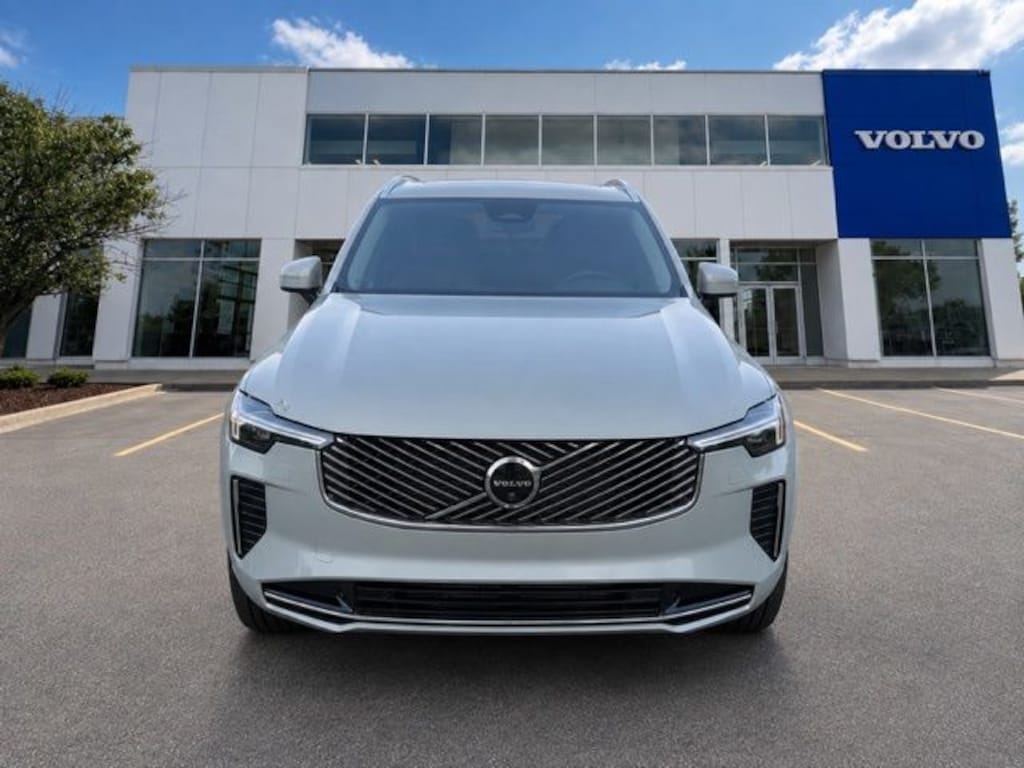 New 2026 Volvo XC90 B6 Plus 7-Seater SUV