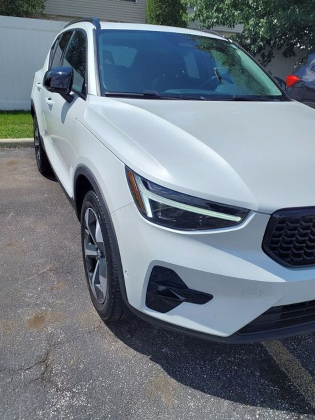 Used 2026 Volvo XC40 B5 Plus SUV