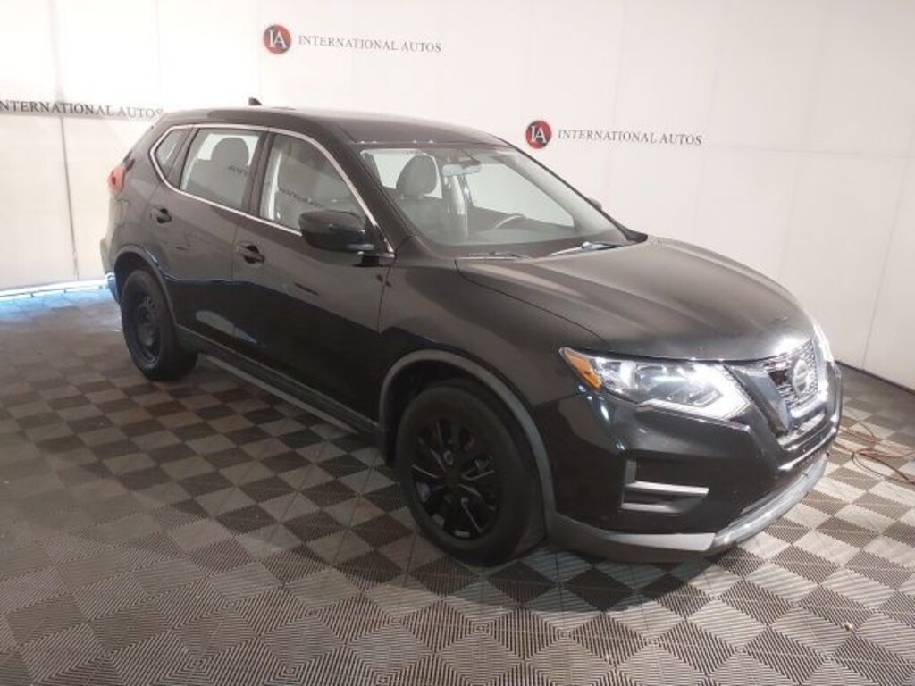 Used 2018 Nissan Rogue S SUV