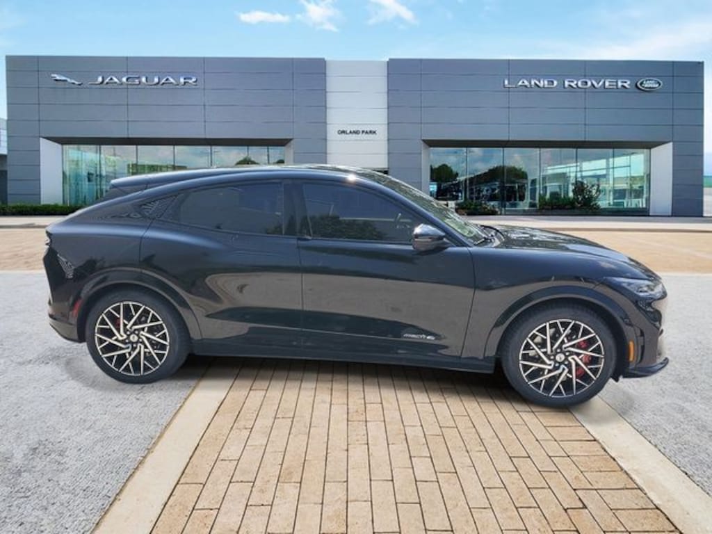 Used 2022 Ford Mustang Mach-E GT SUV