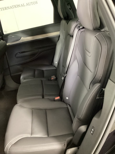 2025 Volvo EX90 Ultra - Photo 9