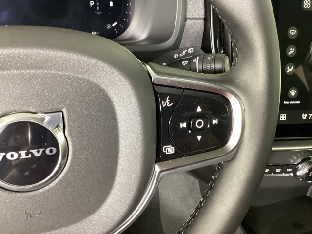 2026 Volvo XC90 Plus - Photo 30