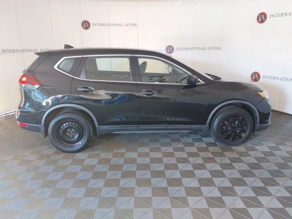 Used 2018 Nissan Rogue S SUV