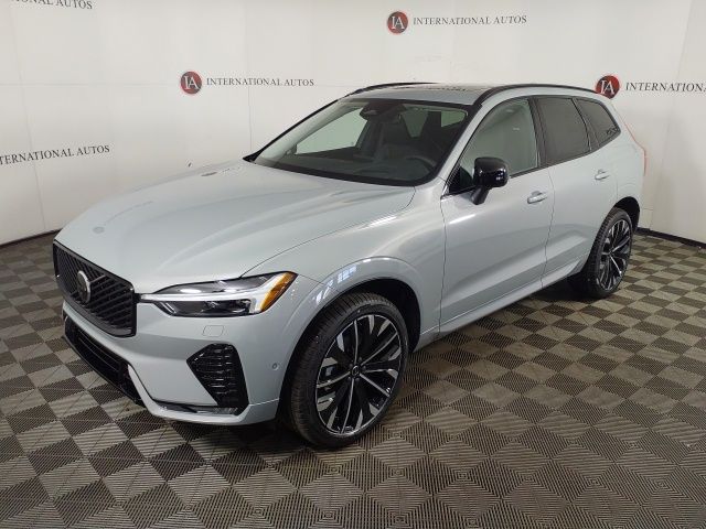 2026 Volvo XC60 B5 Ultra Dark AWD's photo