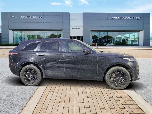 2022 Land Rover Range Rover Velar P250 R-Dynamic S photo 2