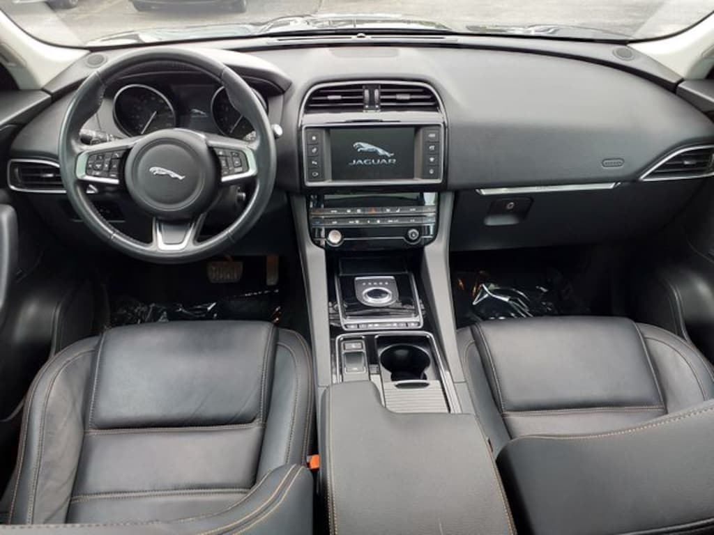 Used 2018 Jaguar F-PACE 35t Prestige SUV