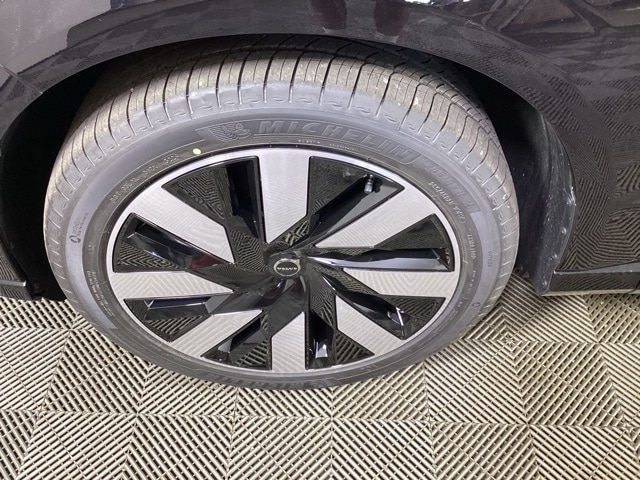 2025 Volvo EX90 Ultra - Photo 7