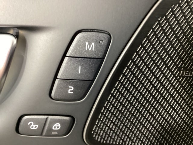 2026 Volvo XC60 Ultra - Photo 17