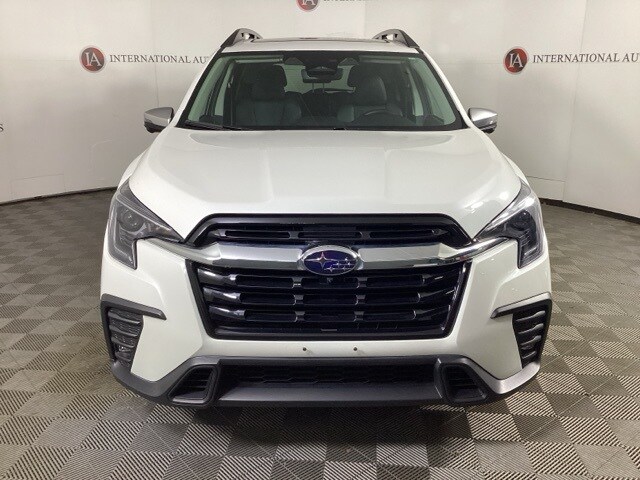 2023 Subaru Ascent Limited photo 2