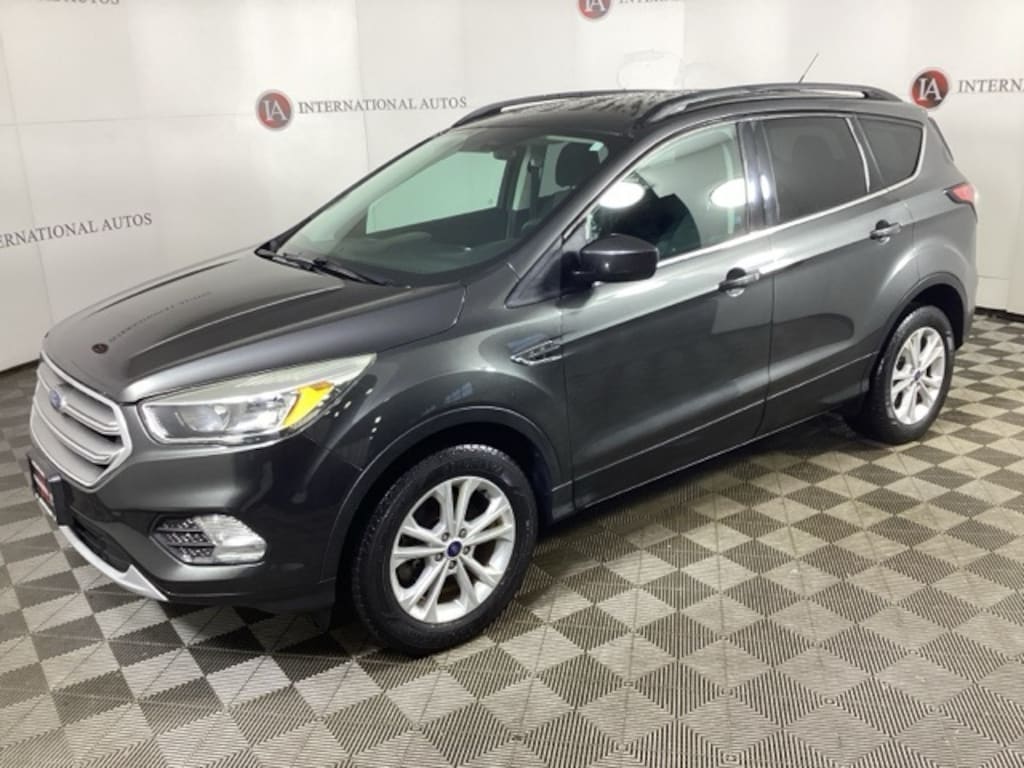 Used 2017 Ford Escape SE SUV