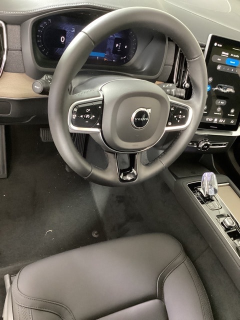 2026 Volvo XC90 Core - Photo 9