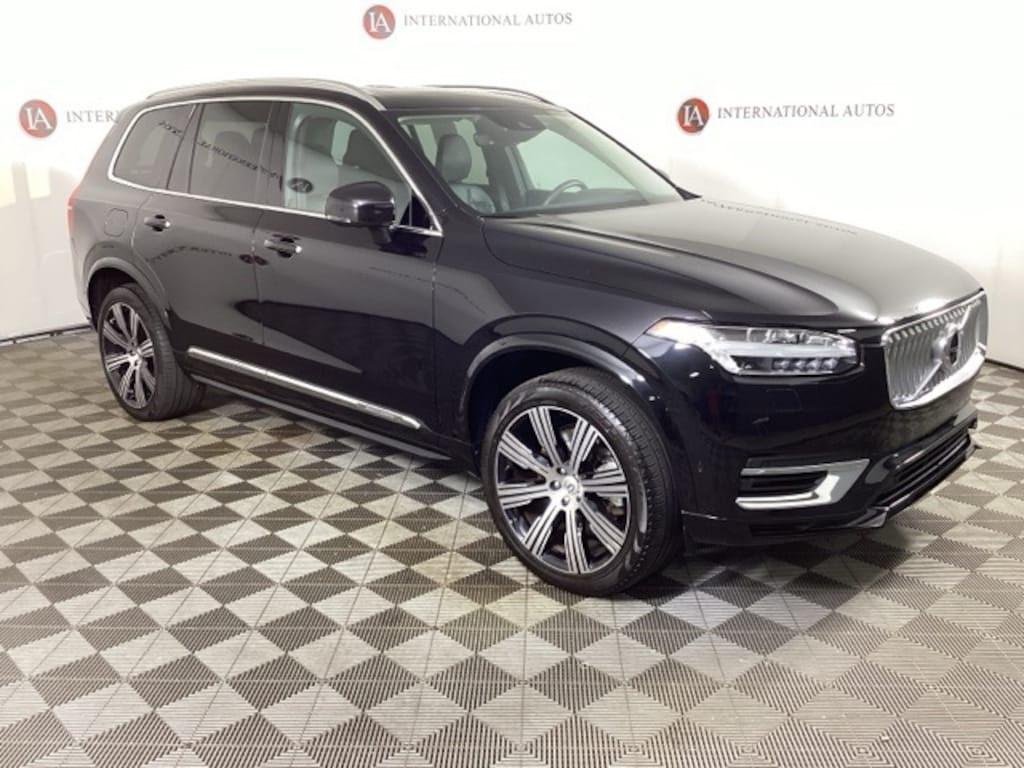 Certified 2022 Volvo XC90 Recharge Plug-In Hybrid T8 Inscription Extended Range 6P SUV