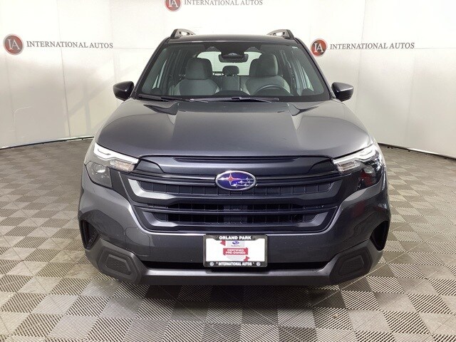 2025 Subaru Forester Base photo 2