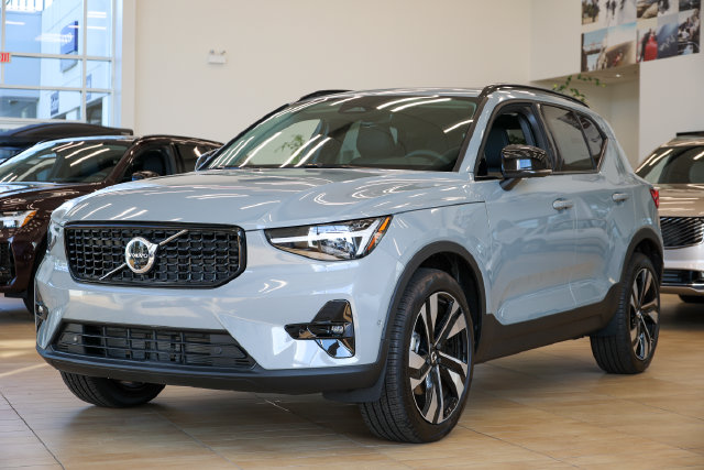  Volvo XC40