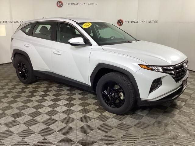 2022 Hyundai Tucson SE photo 3