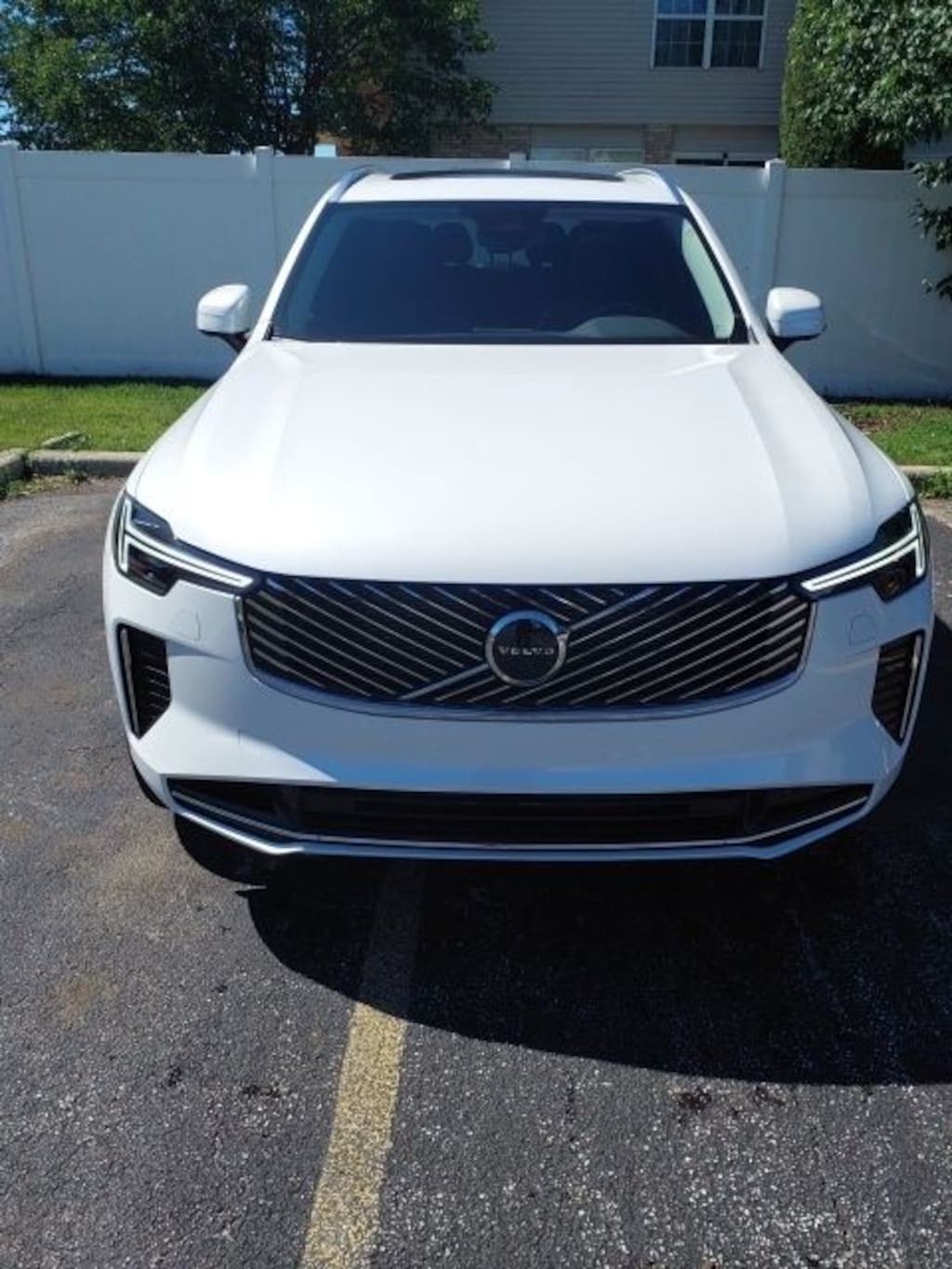 New 2026 Volvo XC90 plug-in hybrid T8 Plus 7-Seater SUV