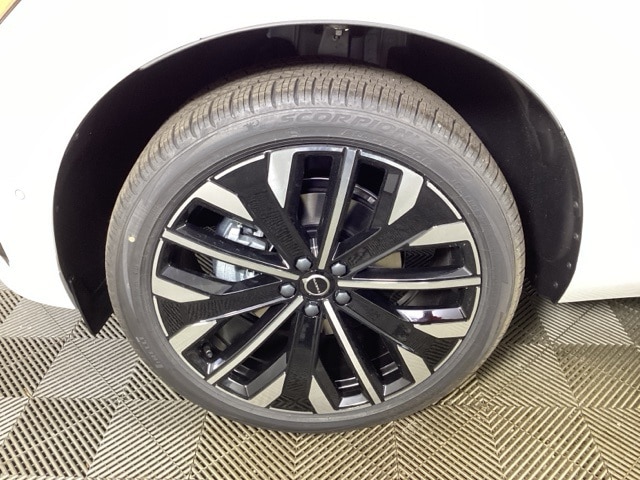 2026 Volvo XC60 Ultra - Photo 8