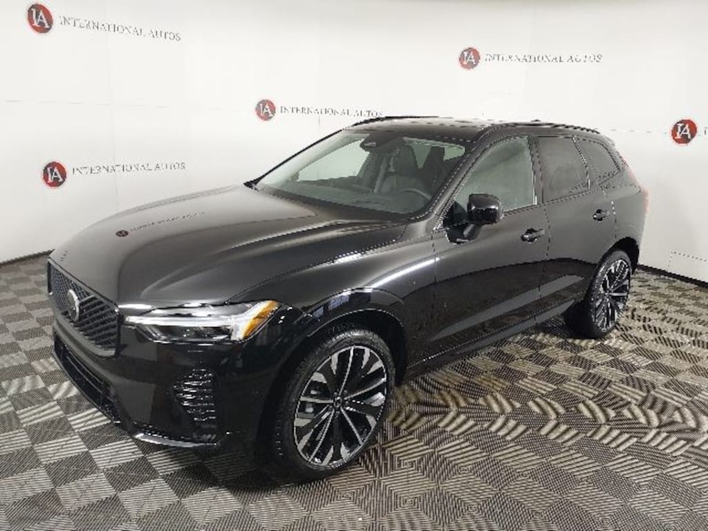 New 2026 Volvo XC60 B5 Ultra SUV