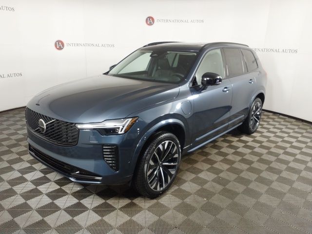 2026 Volvo XC90 T8 Recharge Ultra Dark 4WD's photo