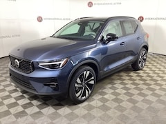 2026 Volvo XC40 B5 Ultra SUV
