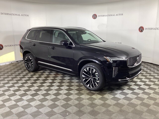 2026 Volvo XC90 Plus photo 3