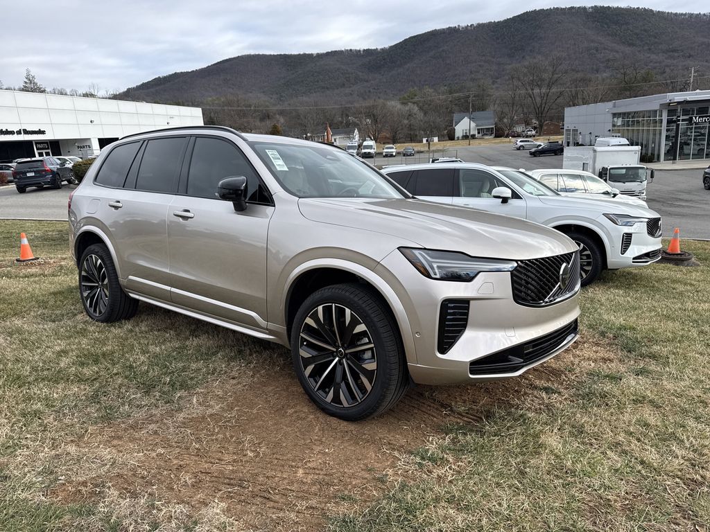 2026 Volvo XC90 Ultra's photo