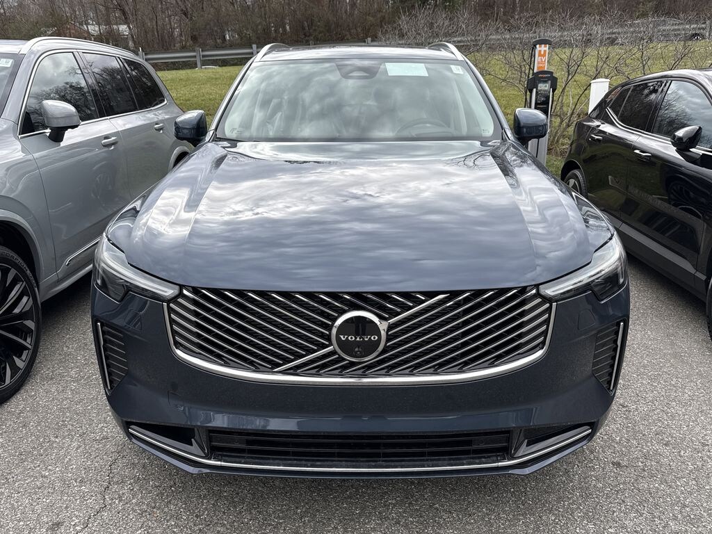 New 2026 Volvo XC90 plug-in hybrid T8 Ultra 7-Seater SUV