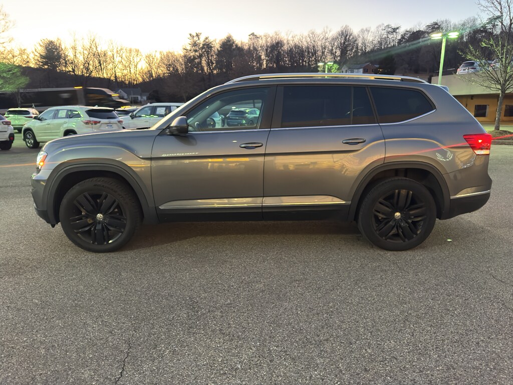 Used 2019 Volkswagen Atlas 3.6L V6 SEL Sport Utility