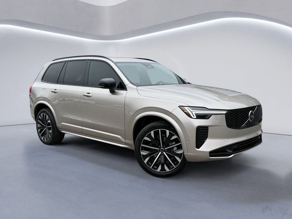 New 2026 Volvo XC90 B6 Ultra Dark Theme 7-Seater SUV