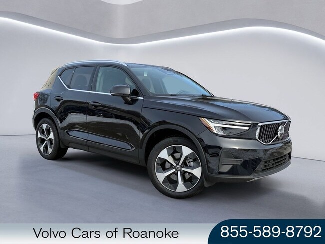 2025 Volvo XC40 B5 Core Bright Theme AWD SUV