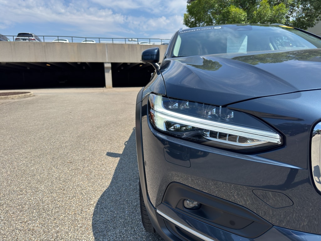 Certified 2025 Volvo V90 Cross Country Plus Wagon