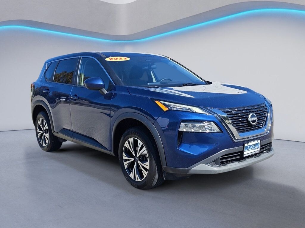 Used 2023 Nissan Rogue SV SUV