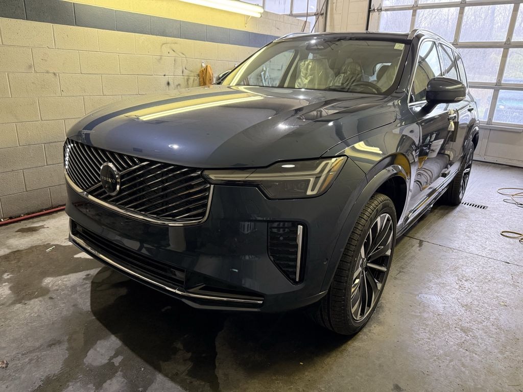 New 2026 Volvo XC90 B6 Ultra 7-Seater SUV